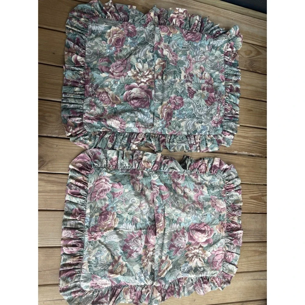 Vintage Floral Ruffled Pillow Shams Set of 2 Standard Cottage Granny Core